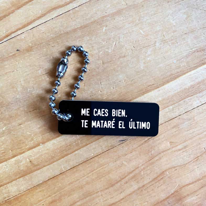 LLAVEROS NIHILISTAS Y DE AMOR