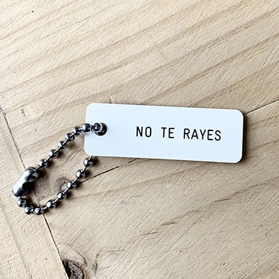 LLAVEROS NIHILISTAS Y DE AMOR