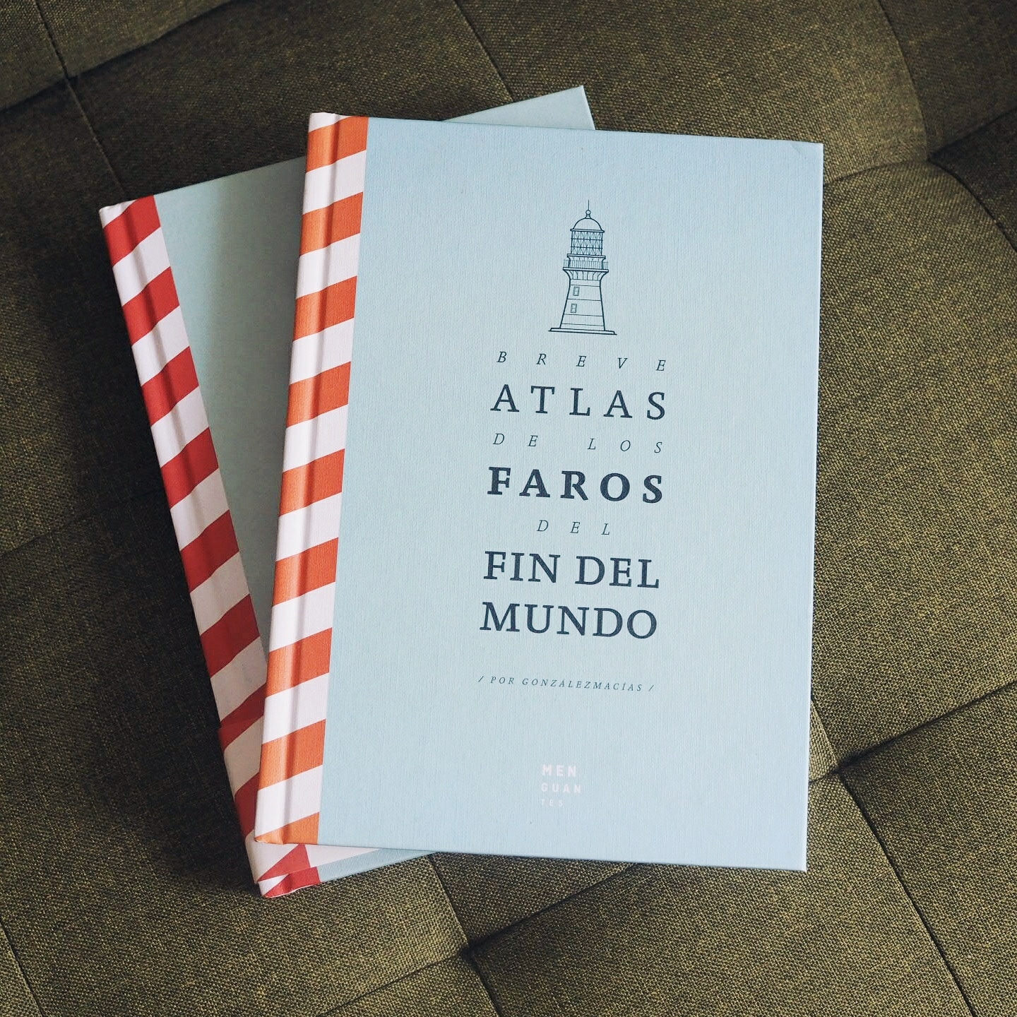 Breve Atlas de los faros del fin de mundo