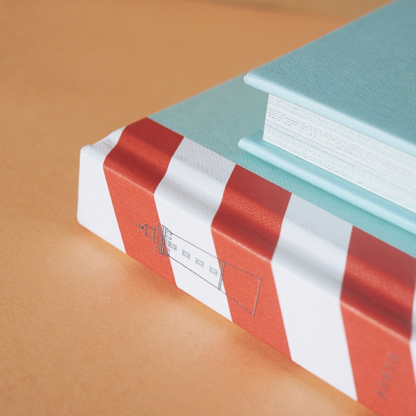 Breve Atlas de los faros del fin de mundo