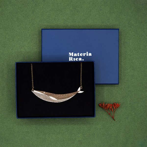 Colgante madera Whale