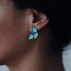 Pendientes hortensia triple