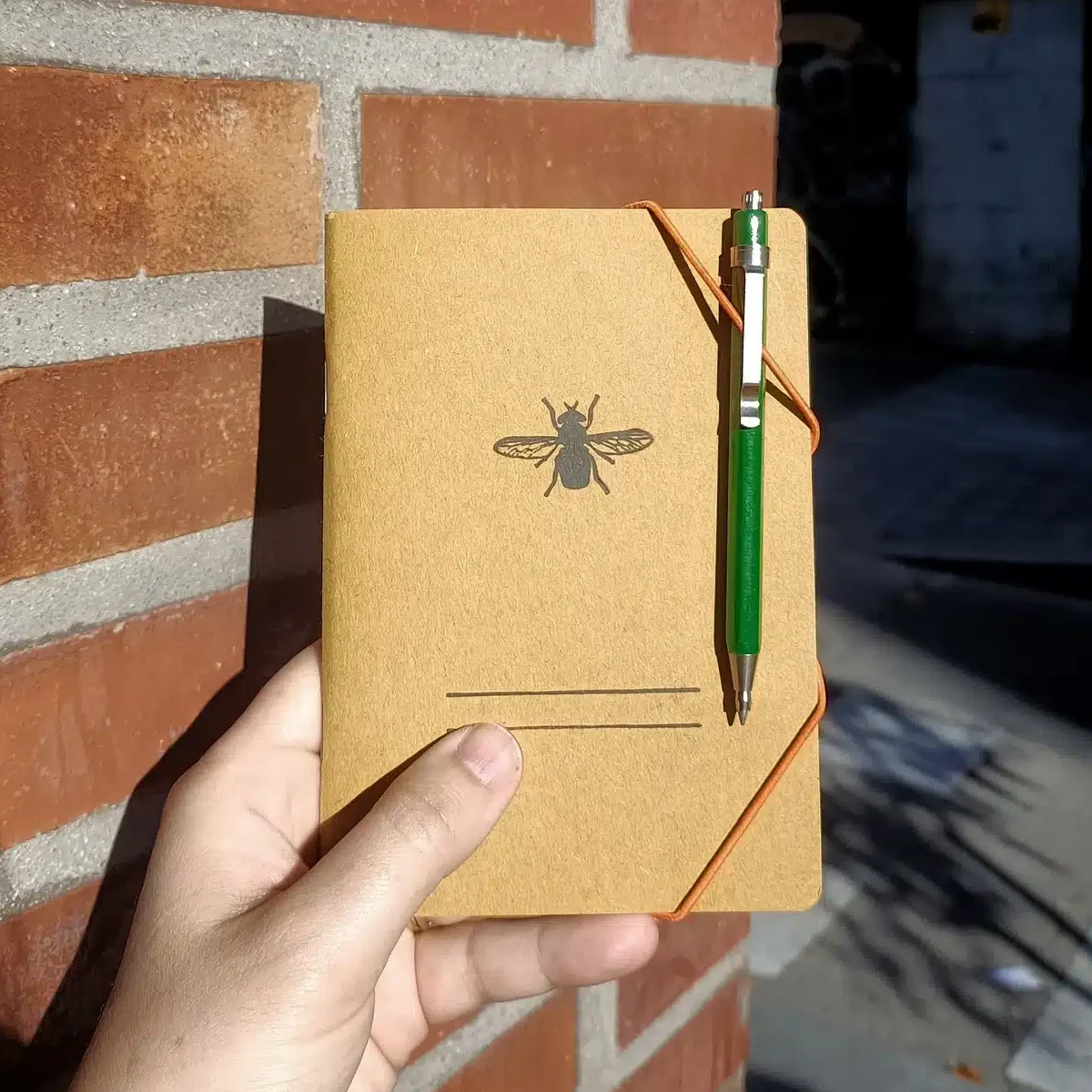 Libreta carpeta Mosca