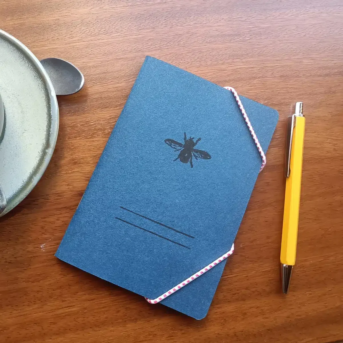 Libreta carpeta Mosca