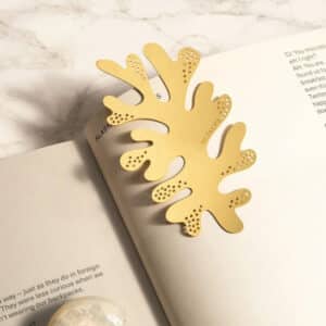 marcapáginas de metal, especial para libros en forma de coral.