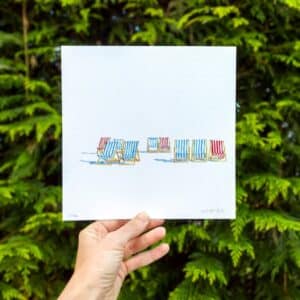 una lámina ilustrada en miniatura inspirada en paisajes y pequeños momentos. Perfecta para decorar con delicadeza y personalidad.
