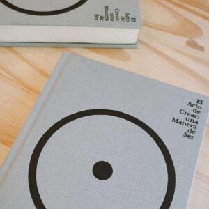 El acto de crear es un libro para quienes buscan inspiración, disfrutan de los procesos creativos o quieren descubrir una forma de relacionarse con el mundo